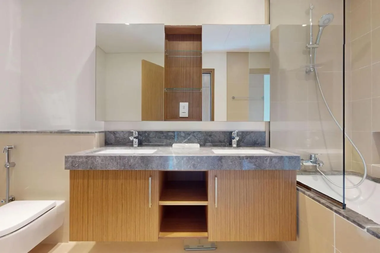 아파트 5242 Tower 2 - Chic Two Bedroom 두바이